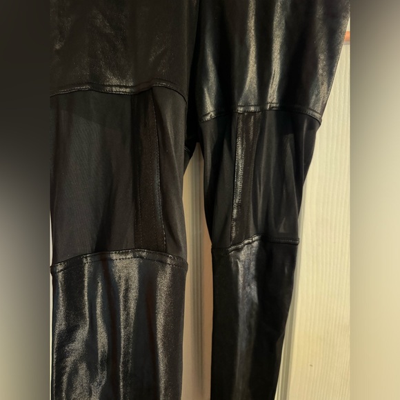 SUSPENDER LEGGINGS - Picture 2 of 6